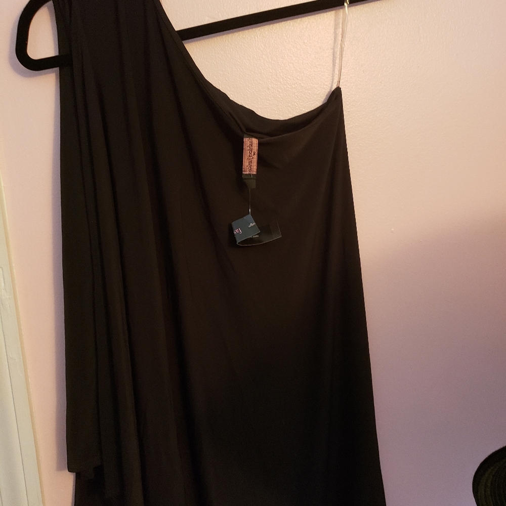 NWT CLUB DRESS - Picture 2 of 2